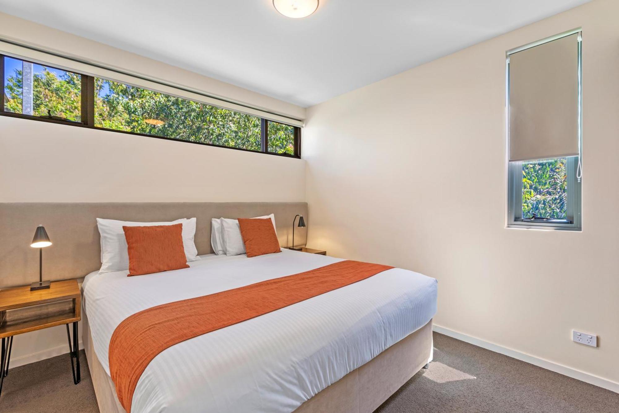 Altitude On Montville Ruang foto A bedroom at the hotel